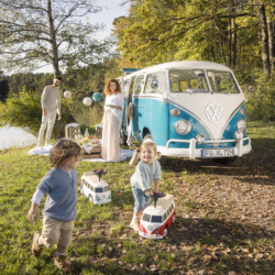 Ajettavat rattaat, Volkswagen Van, sininen