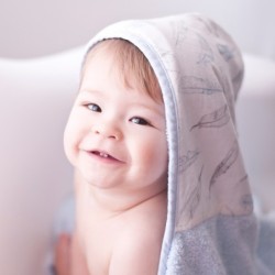 Bambuhupullinen kylpypyyhe, HEAVENLY FEATHERS - VALKOINEN