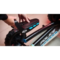 BERG Buzzy Police Pedal Gokart 2-5 vuotta, jopa 30 kg Ääni + valot