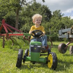 BERG Pedal Go-Kart John Deere hiljaiset pyörät 2-5 vuotta 30 kg asti