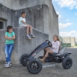 BERG Pedal Gokart XL Black Edition BFR 5/6 vuotta, 100 kg asti