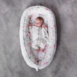 Ensiluokkainen vauvanpesä, bambu, dino/beige